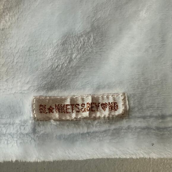 Blankets & Beyond Elephant Lovey Baby Unisex Gray Plush Comfort Animalcore - Picture 3 of 5